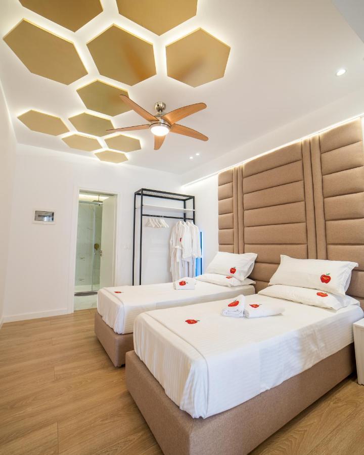 Adam & Eve Suites Saranda Dış mekan fotoğraf