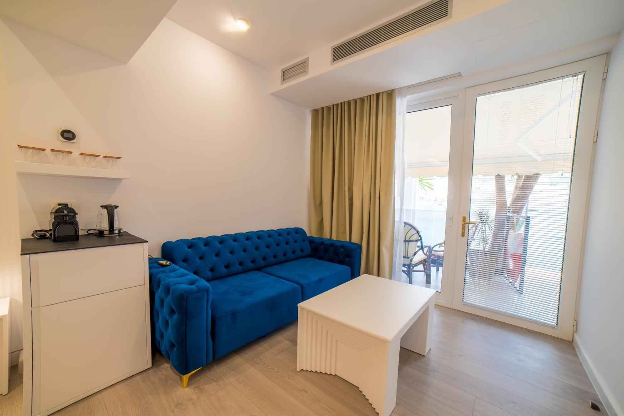 Adam & Eve Suites Saranda Dış mekan fotoğraf