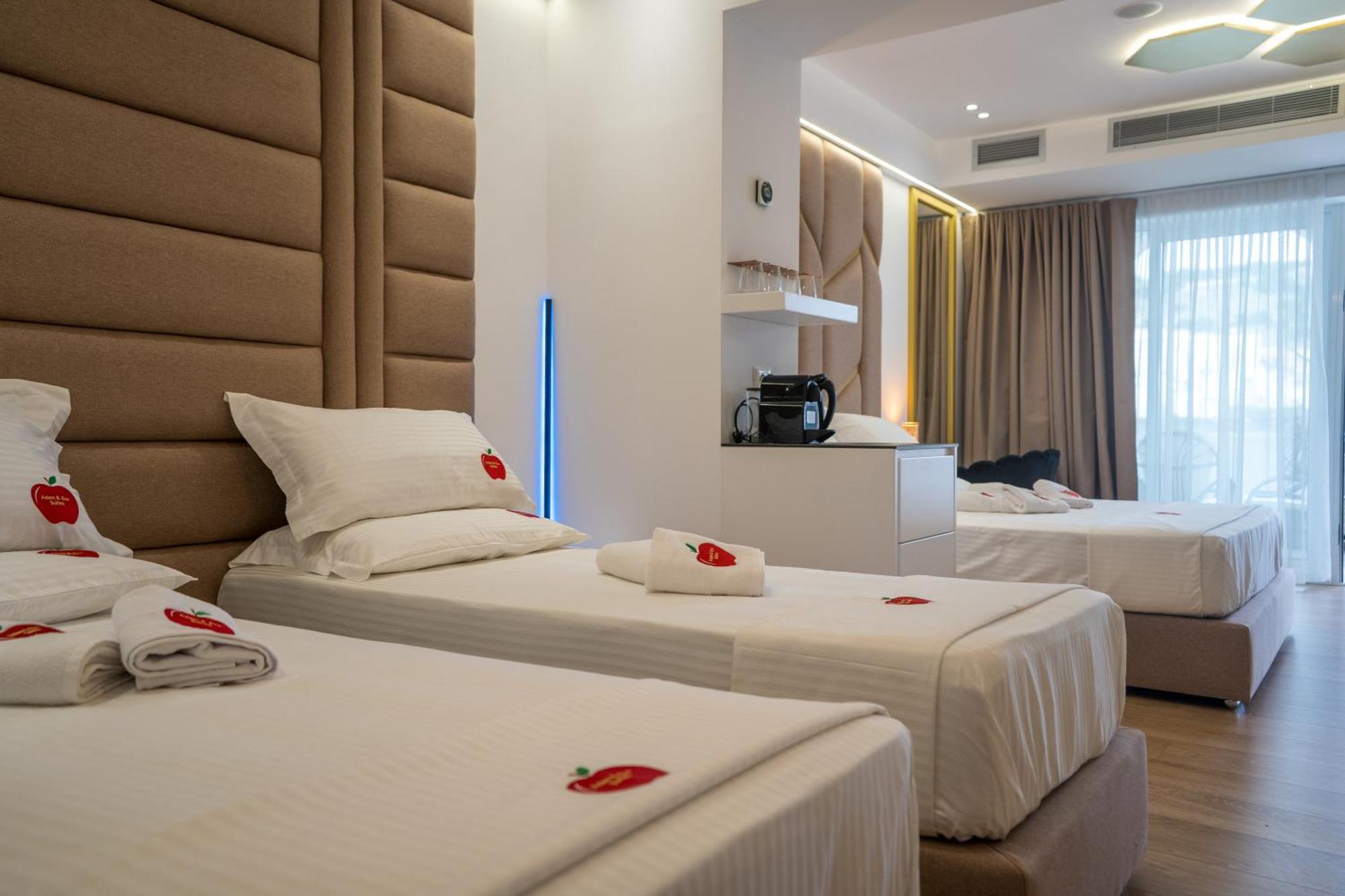 Adam & Eve Suites Saranda Dış mekan fotoğraf